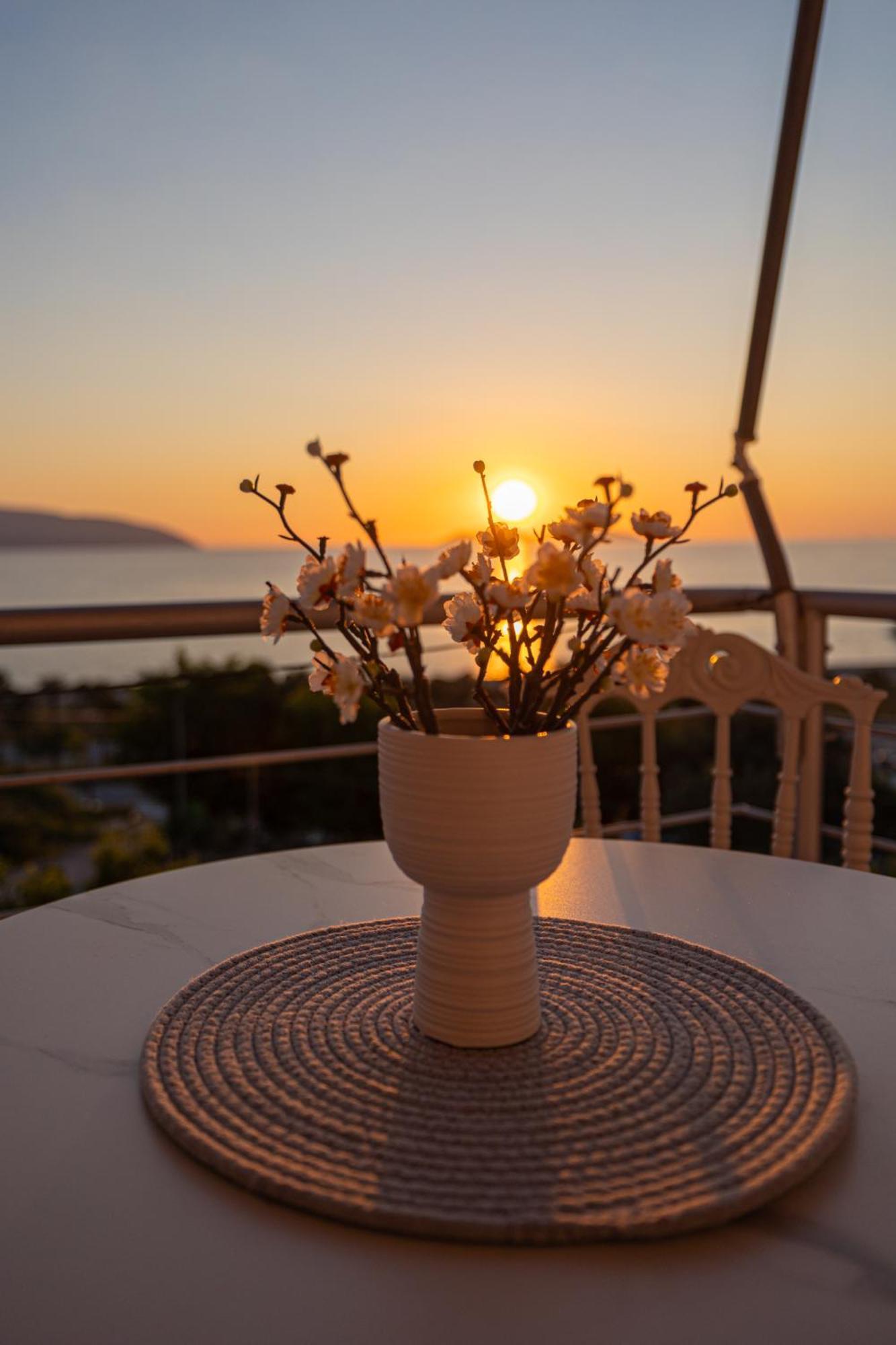 Hotel Idi Vlorë Buitenkant foto