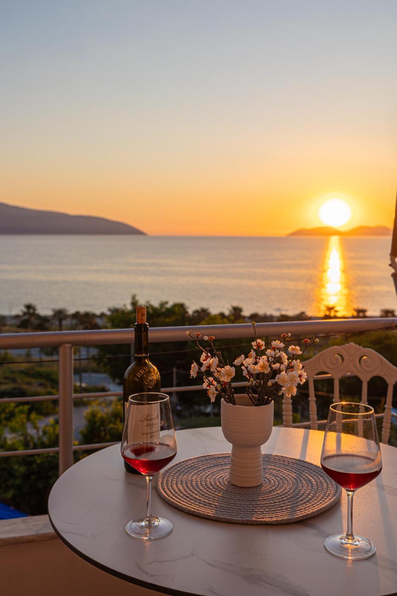 Hotel Idi Vlorë Buitenkant foto