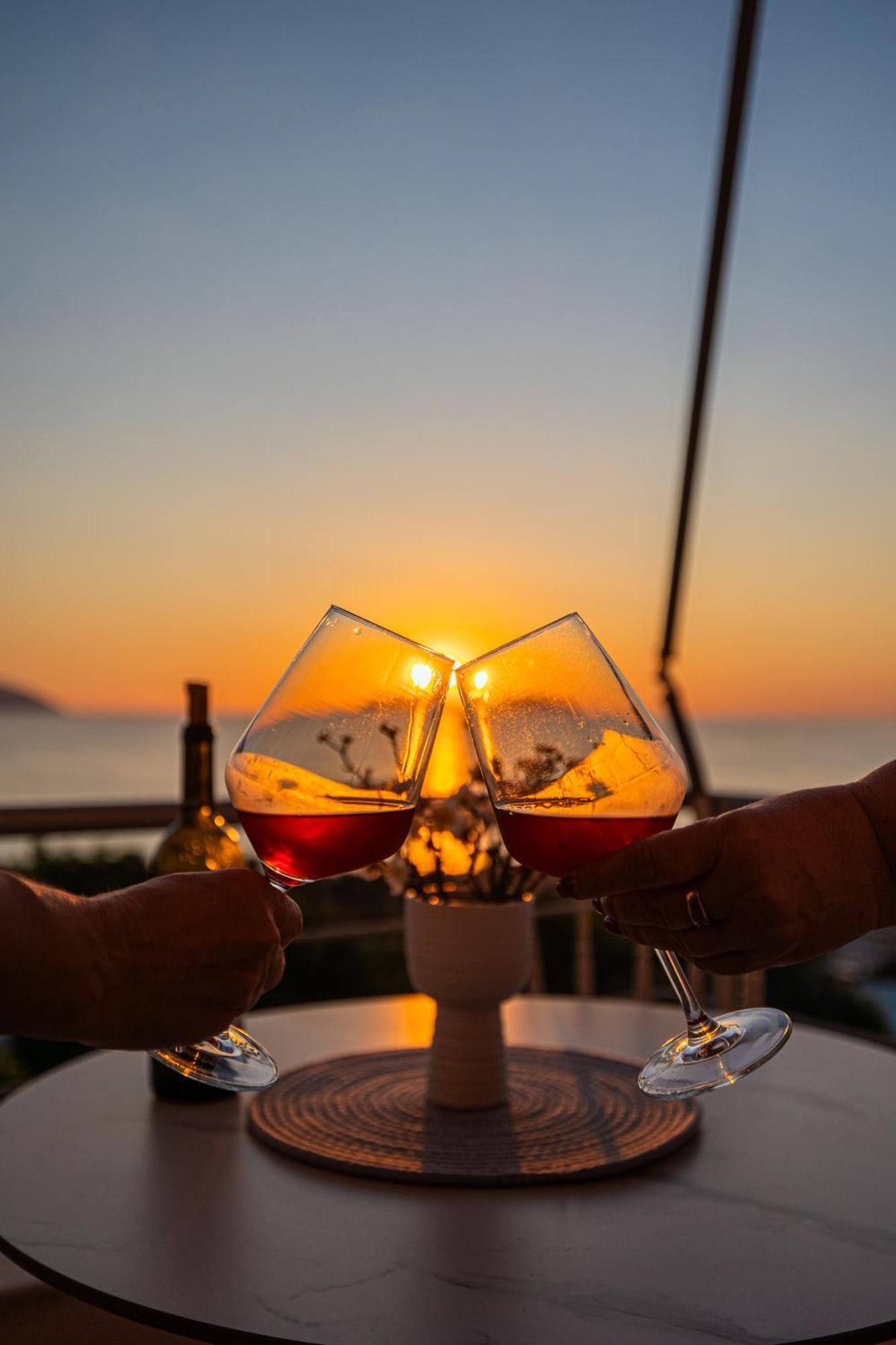 Hotel Idi Vlorë Buitenkant foto